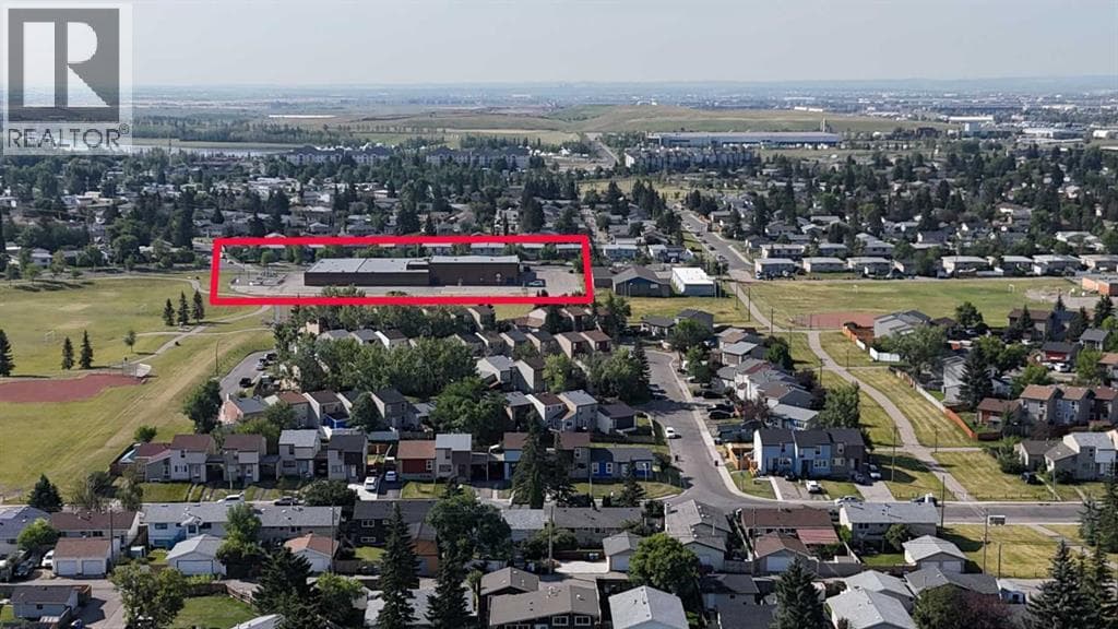 Fantastic opportunity awaits on this super quiet s... - Image 1